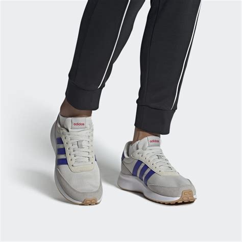 fdamen schuhe adidas run70s|adidas grey run 70s shoes.